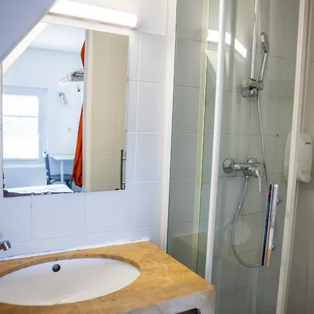 La Chaumiere