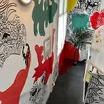 ホテル La Chaumiere *