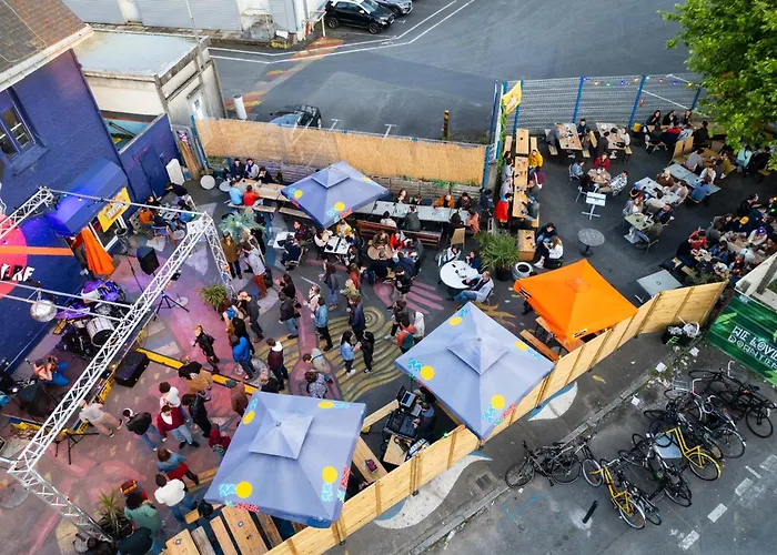 호텔 La Chaumiere *